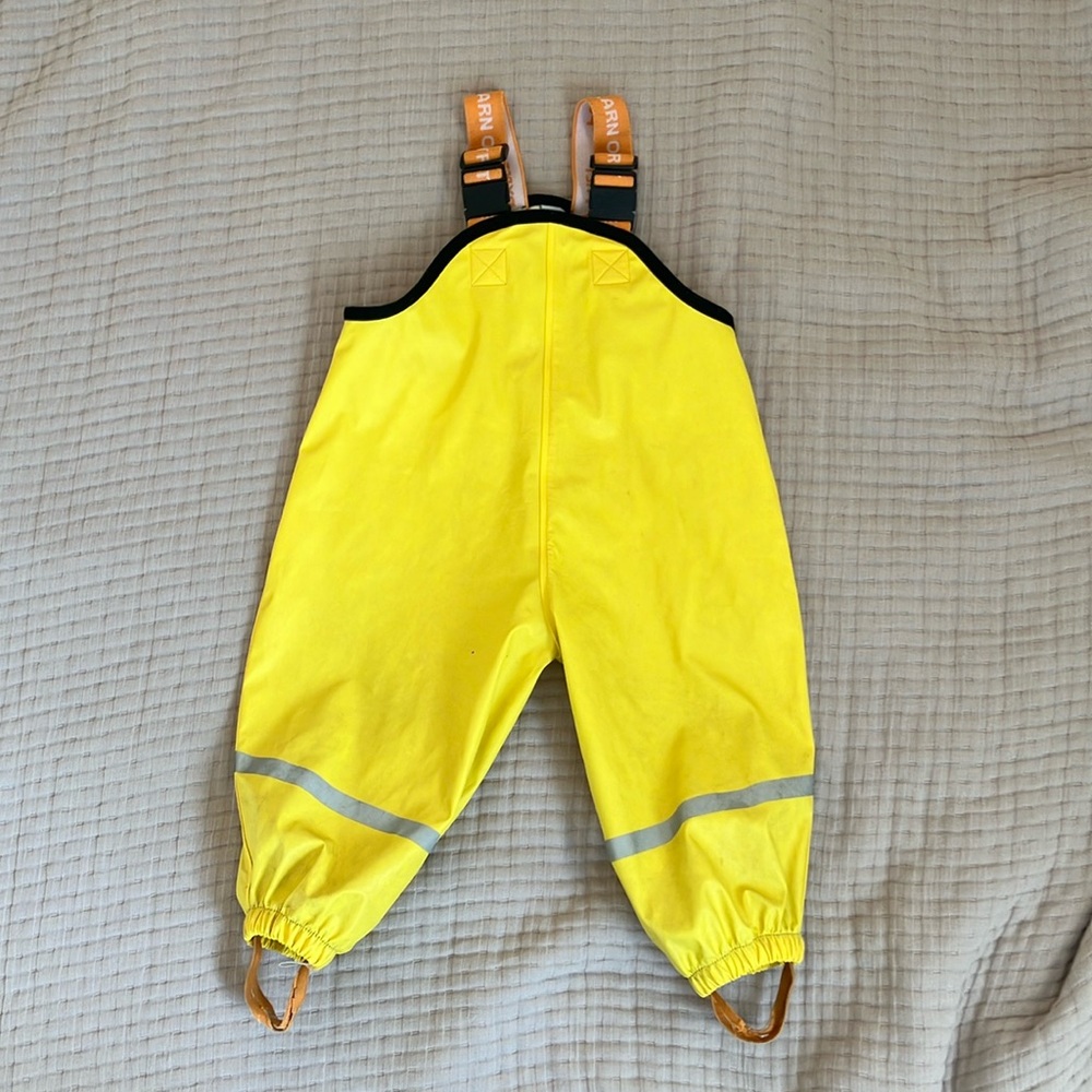 Great rain pants! Some wear on boot straps but lots of life left!